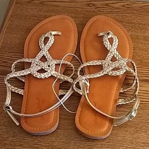 Universal Thread Gladiator sandals 8 Wide